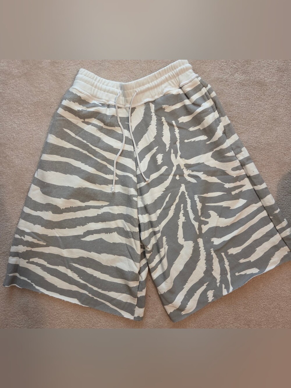 Baggy Dads 3/4 Raw Hem Shorts Unisex